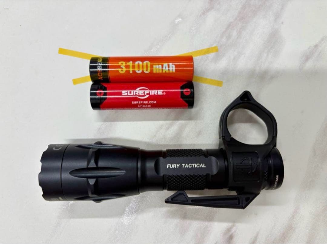 ライト・ランタン SUREFIRE FURY DFT Tactical THYRM