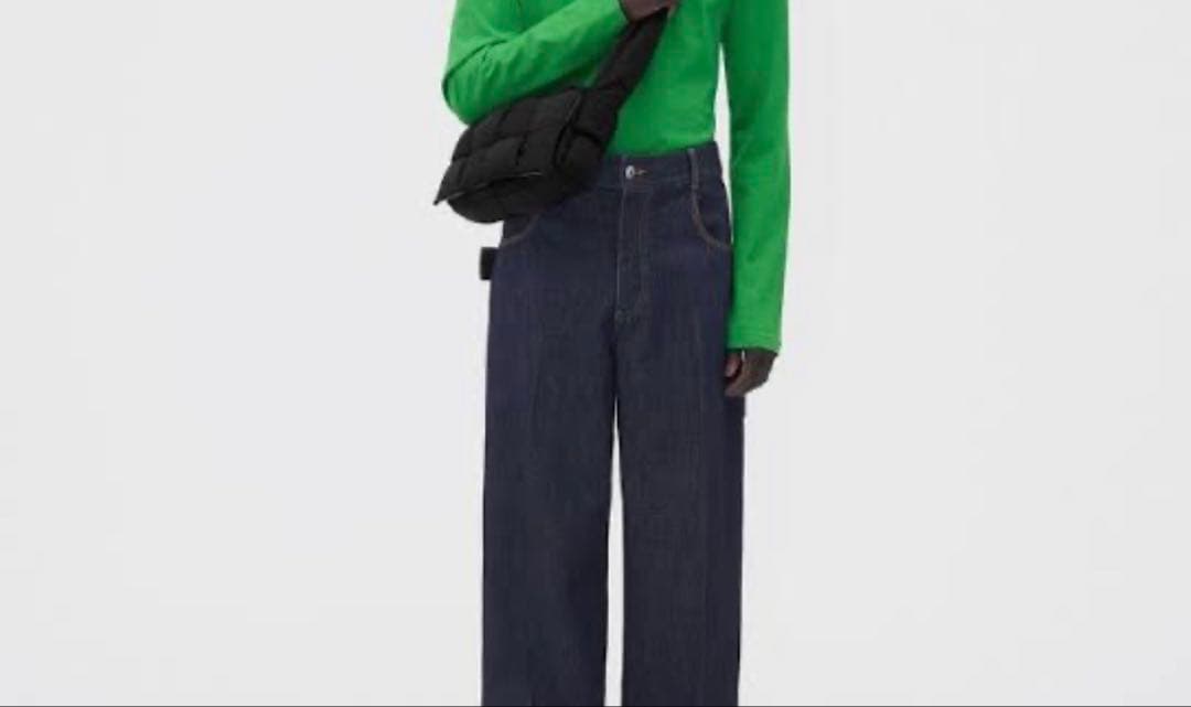 ボッテガヴェネタ　パデットテックカセットナイロン