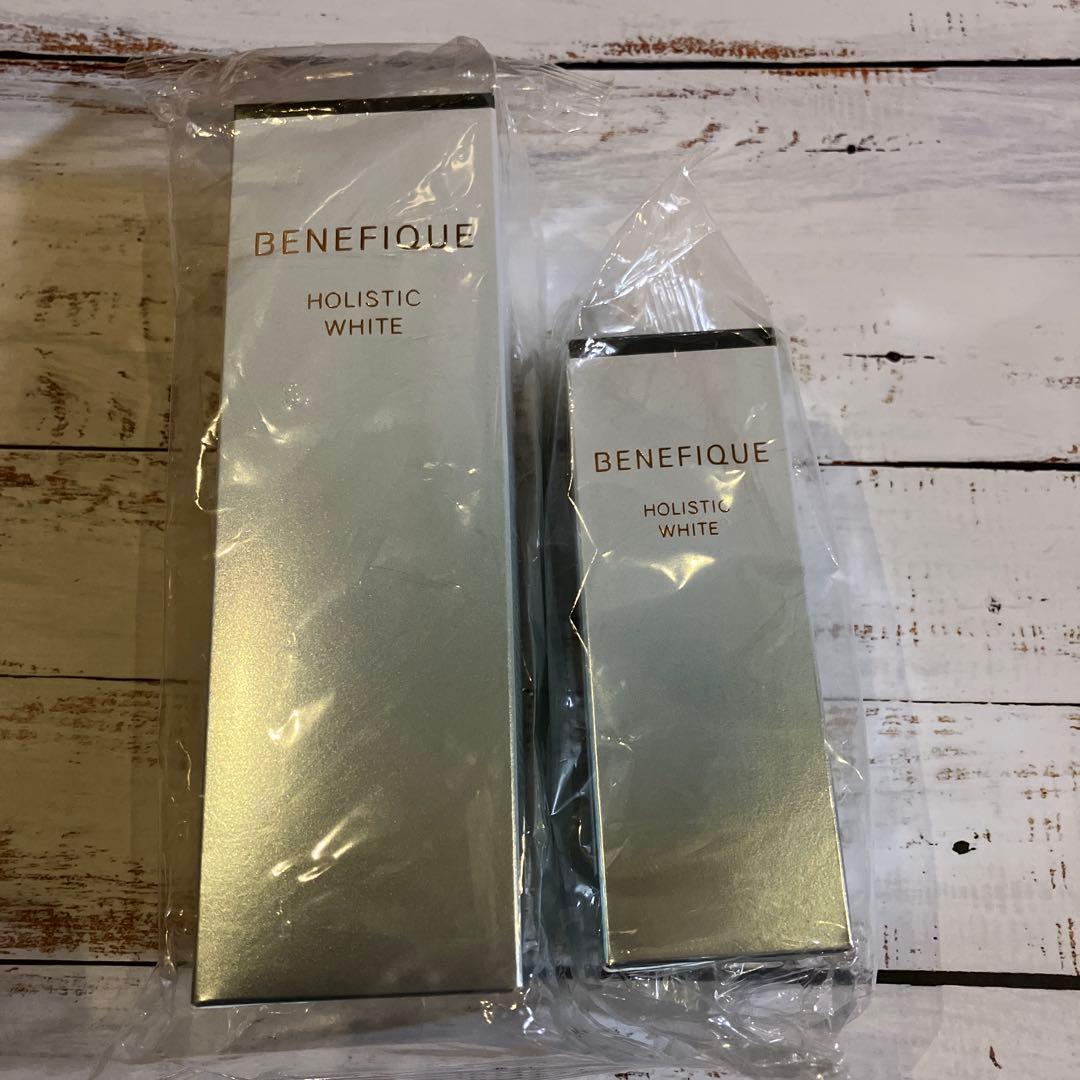 資生堂ベネフィークホリスティックホワイト　本体&レフィル