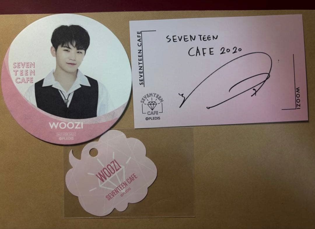 セブチカフェ2020】ウジ3点セット - メルカリ