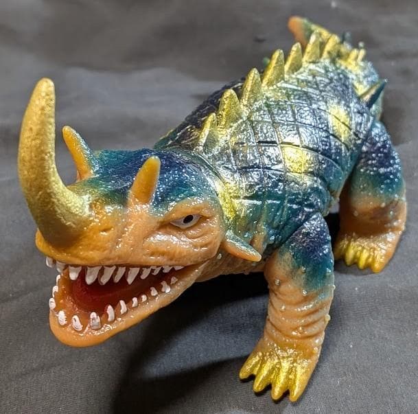 バルゴン（日東復刻・スラッシュカンパニー）ミドルサイズ ソフビフィギュア