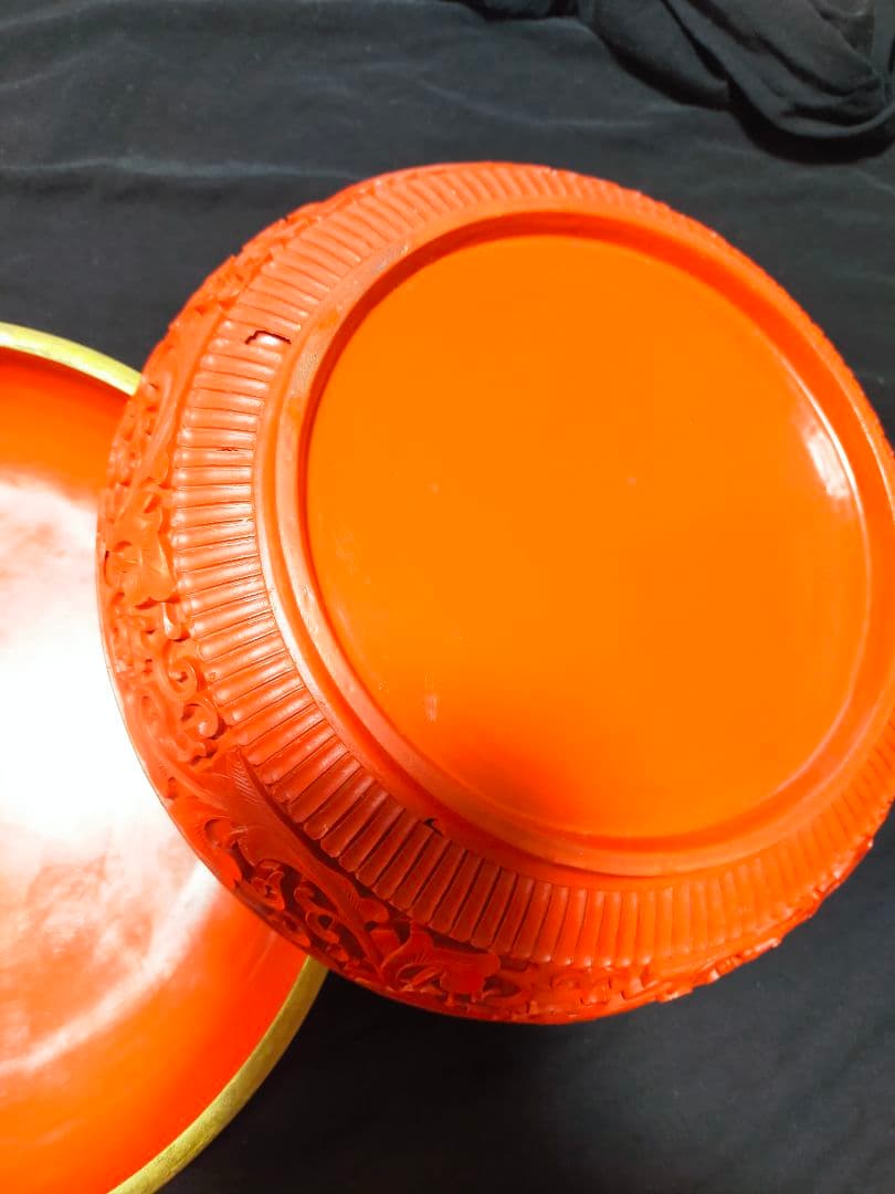 中国伝統美術工芸品 堆朱彫刻 円型蓋物 茶道具入れ アンティーク