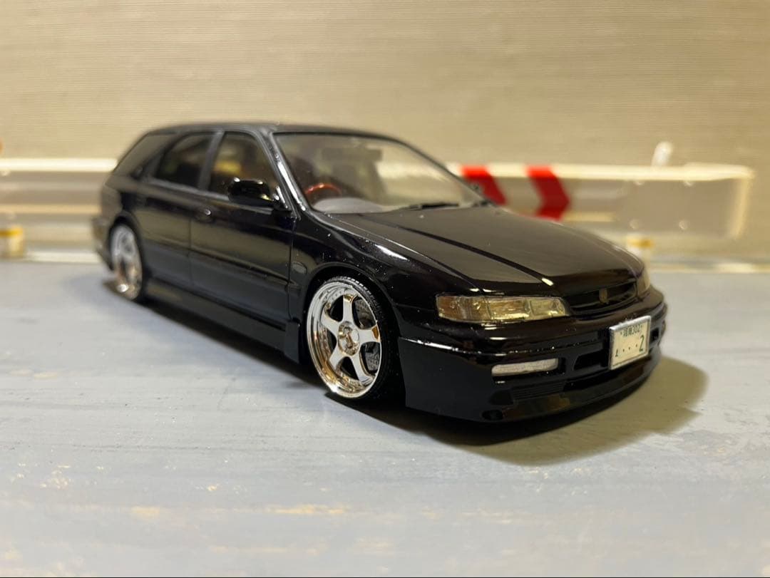 アコードワゴン　プラモデル　完成品