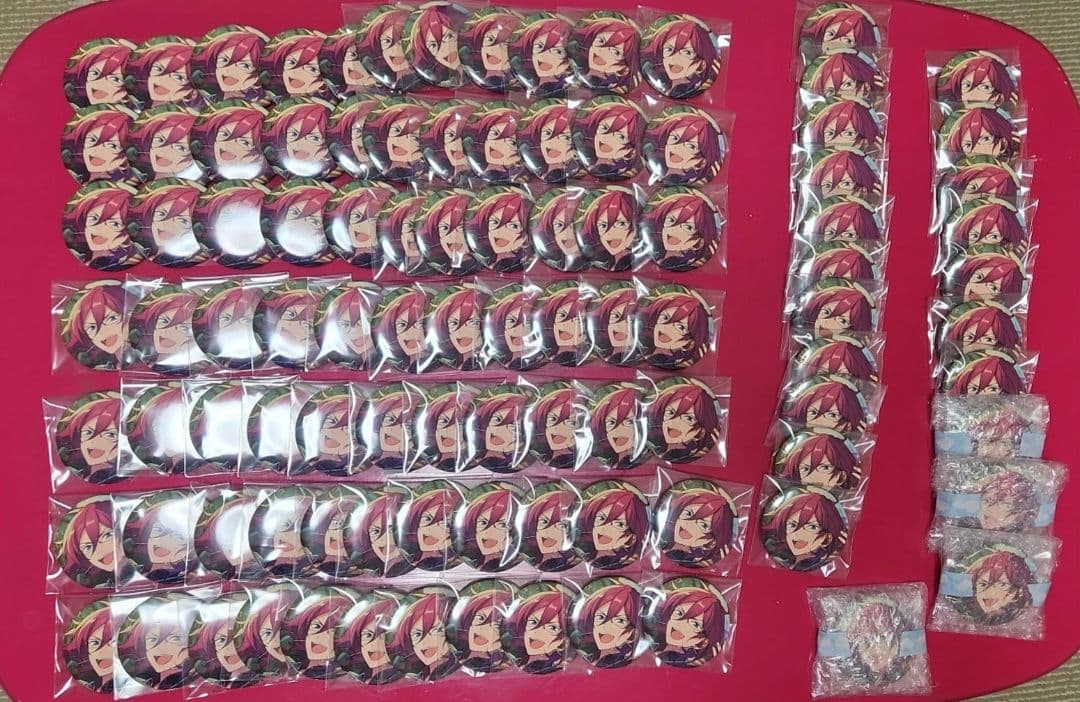 七種茨 缶バッジ