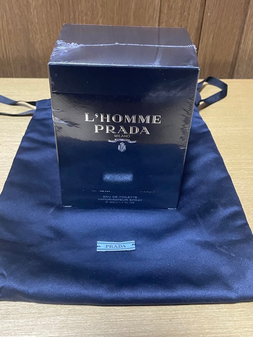 PRADA プラダ 香水 オム オーデトワレ 50ml 未使用品