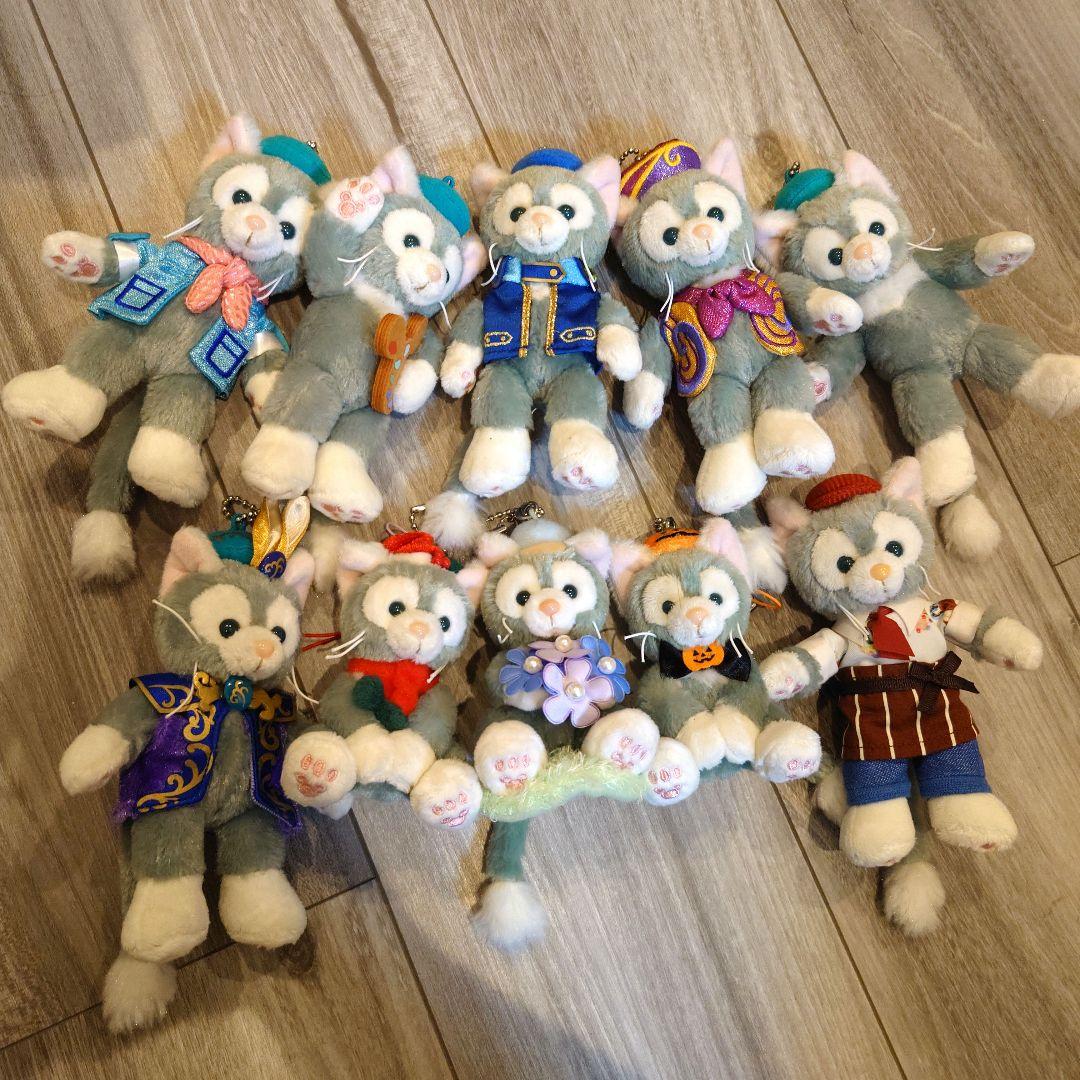 10点セット　ディズニー　ジェラトーニ　ぬいぐるみバッジ　マスコット　まとめ売り