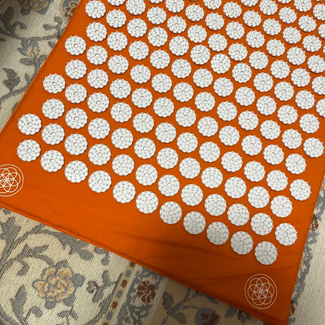 シャクティマット オリジナルオレンジ - メルカリ