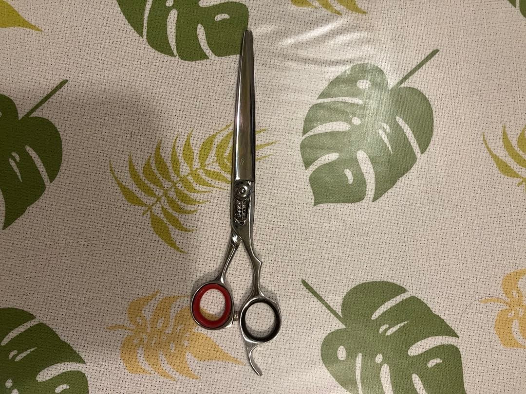 激レア　プロ専用ハサミ　魔法のシザー　伝統工芸師製作6.5インチ