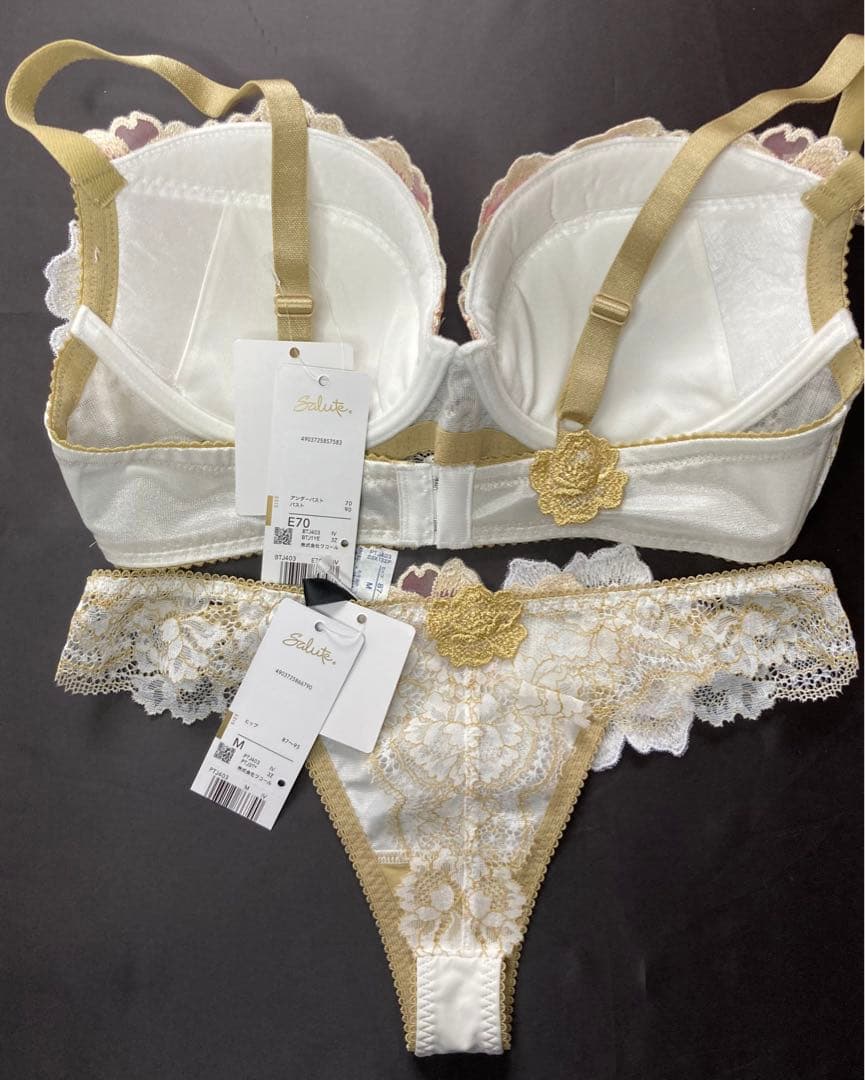 新品ワコールサルート 03G 日本の花嫁E70 ソングM IV