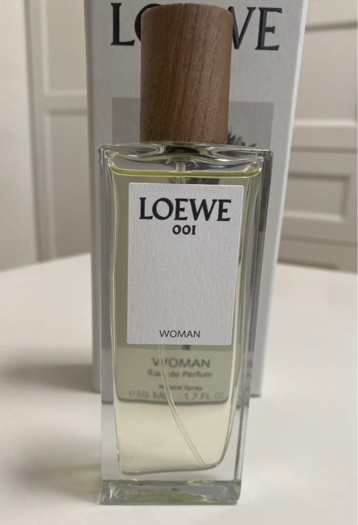 香水(女性用) LOEWE 001 WOMEN eau de parfum