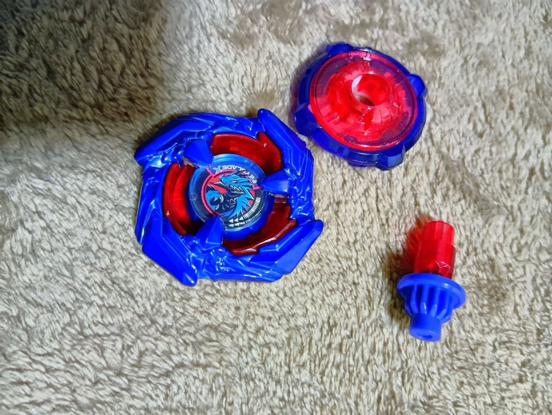 ベイブレードx　コバルトドレイク　レア　貴重　ベイブレード　メタルコート