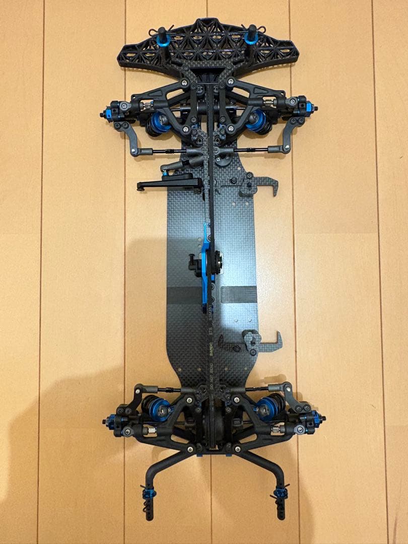 値下げ】ASSOCIATED アソシ TC8 オプション、スペアパーツ付き - メルカリ