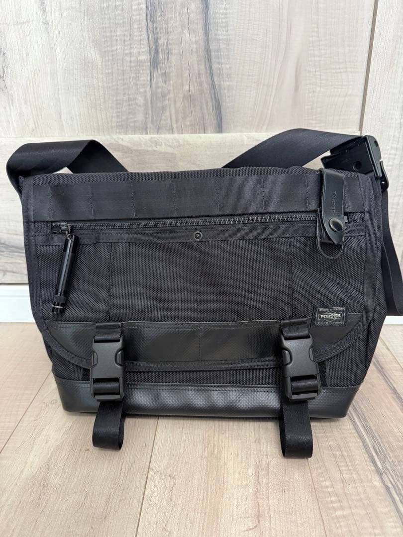 PORTER（ポーター）　HEAT（ヒート） メッセンジャーバッグ HEAT（PORTER） ポーター ヒート メッセンジャーバッグ(S) 703-07968