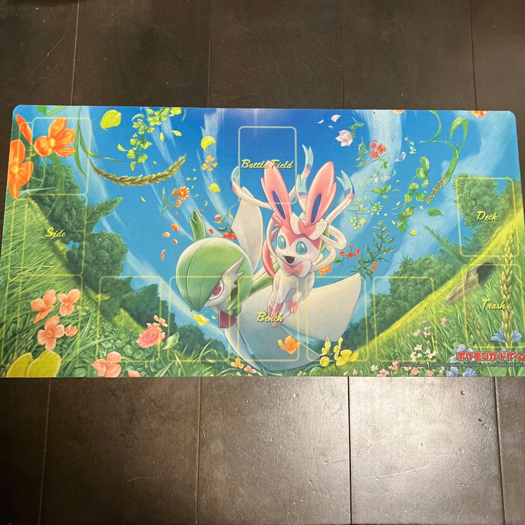 ポケモンカードゲーム サーナイト ニンフィア プレイマット - メルカリ