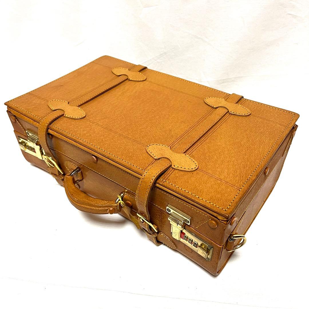 ★美品★LEAVES リーブス★レザートランク★豚革★本革★ショルダーバッグ★