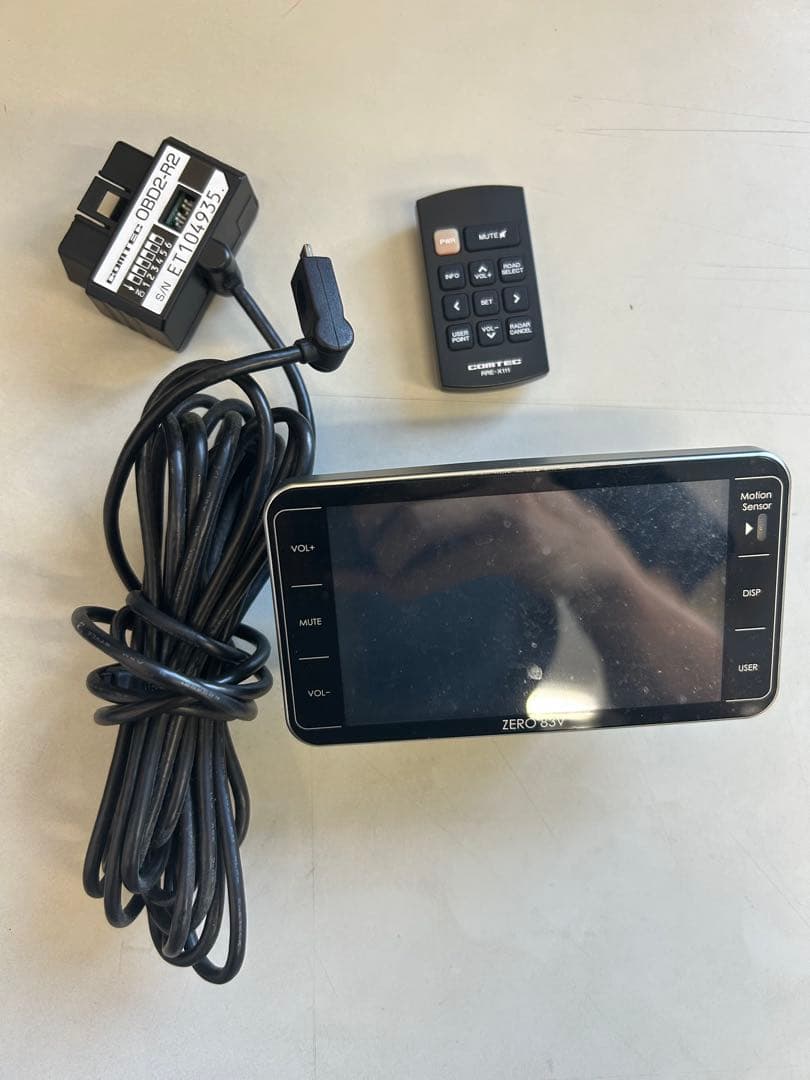 コムテックレーダー探知機 ZERO83V OBD2-R2 セット リモコン付き