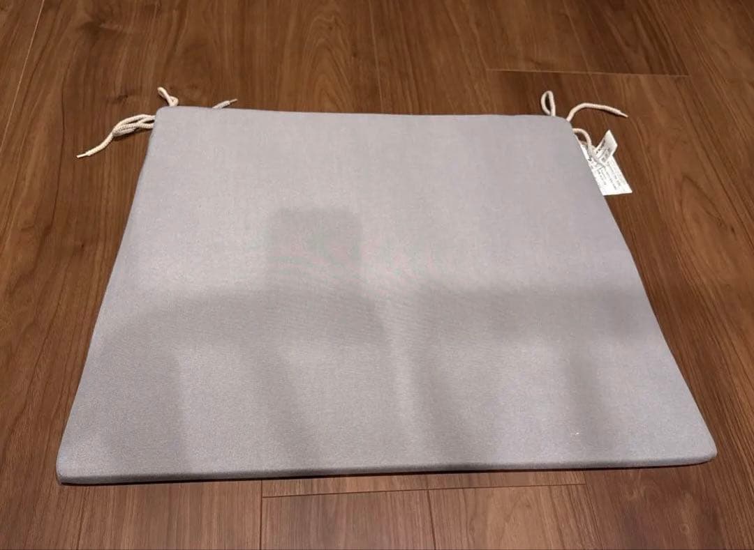 ①BoConcept ELBA ラウンジチェア 未使用シートクッション付き - メルカリ