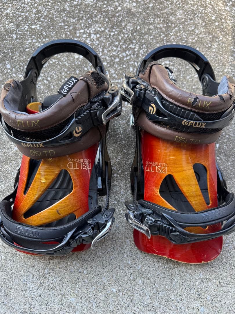 FLUX DSLTD スノーボードビンディング