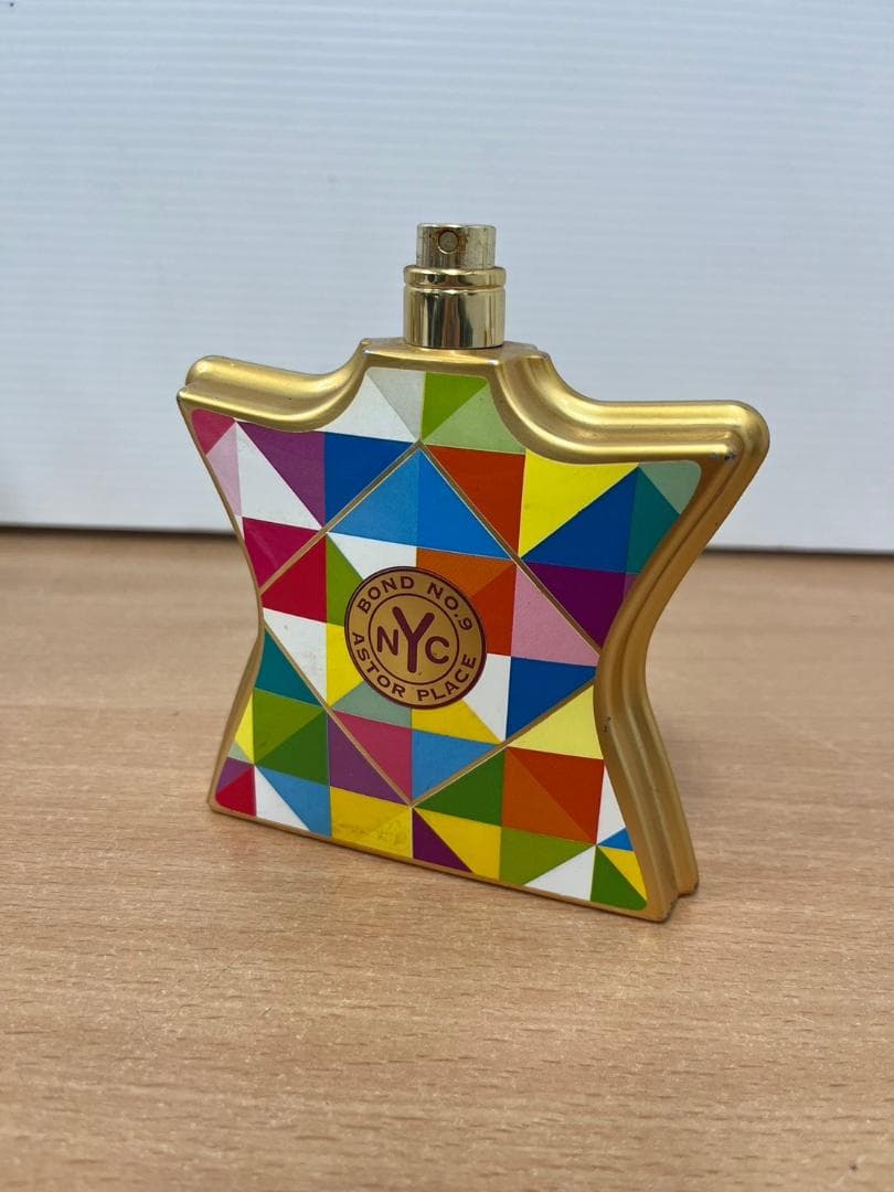 Bond no.9 ボンド ナンバーナイン アスタープレイス 香水 100ml Bond No.9 ボンド ナンバーナイン サットン プレイス EDP 100ml (Bond