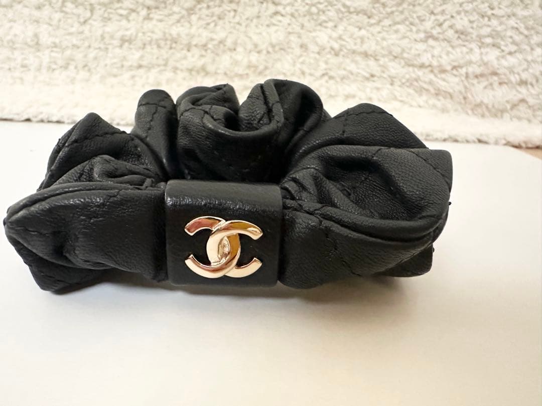 美品CHANEL 黒 レザー シュシュ 楽天市場】【ローン60回払い無金利】【未使用品】 シャネル CHANEL