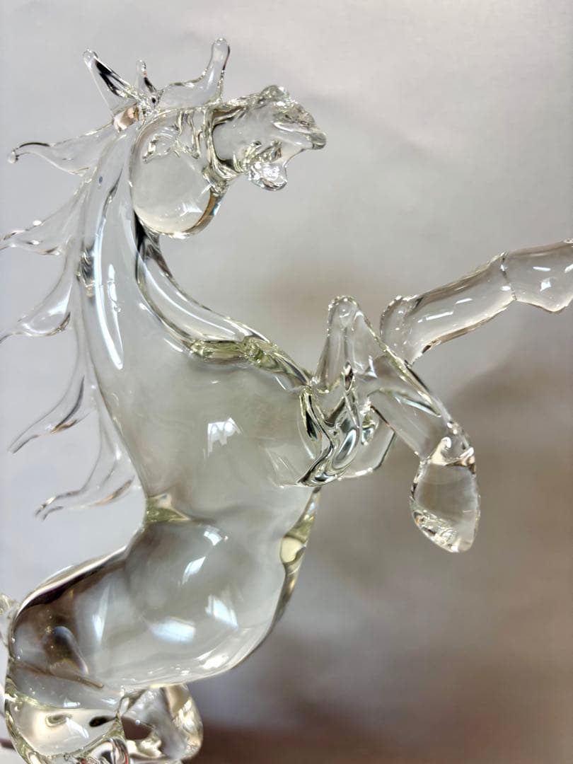 水晶製 騎立ち馬オブジェ ケース付