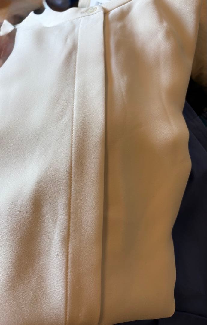 新品 theory luxeセオリーリュクス アイボリー ボウタイブラウス36