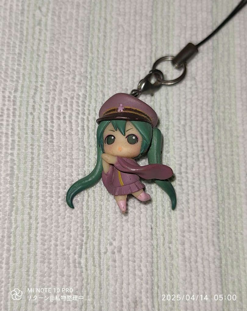 MIKU-Pack 04 特別付録 千本桜 携帯マスコット 初音未來 中古