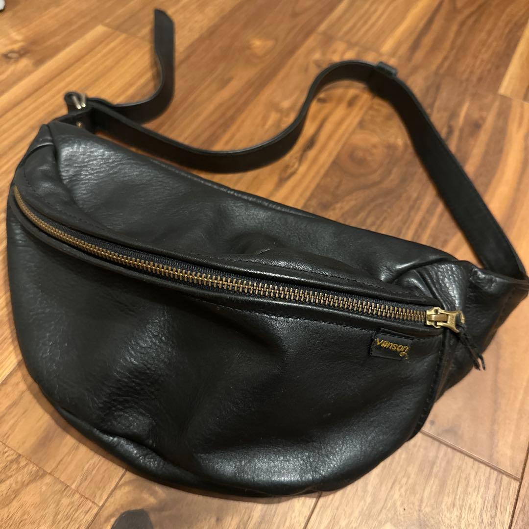 Vanson レザー ボディバッグ 黒