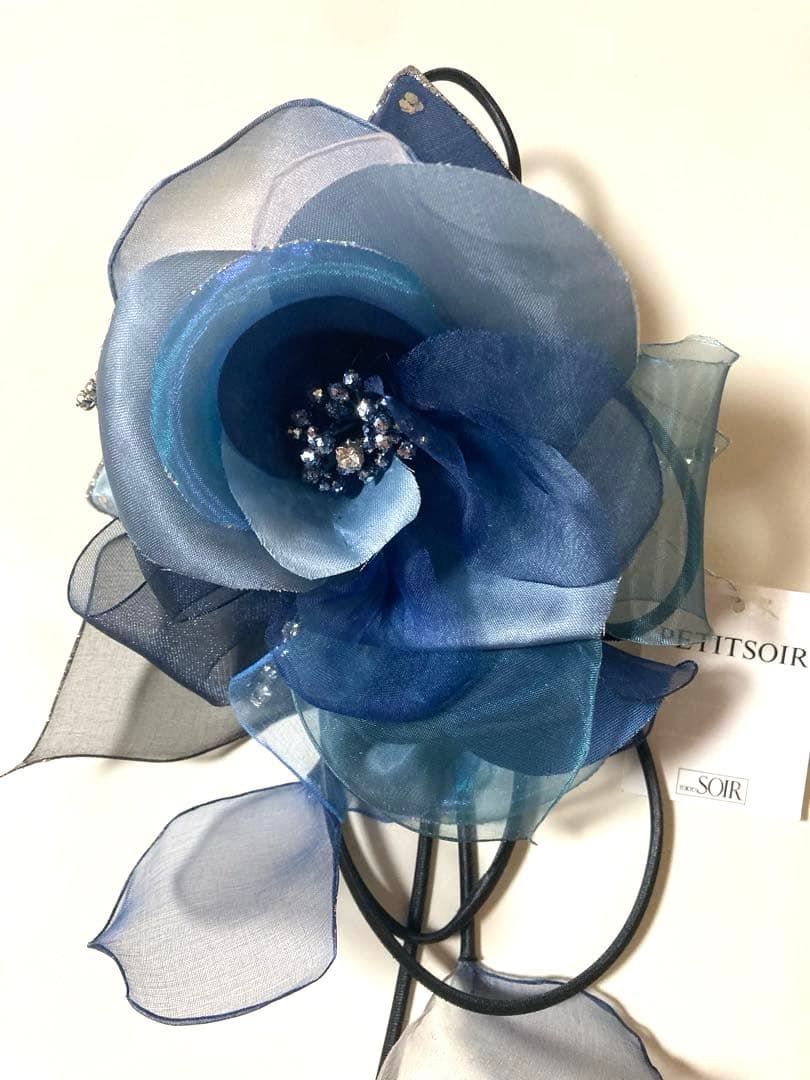 東京ソワール　PETITSOIR 青ネイビーブルー　コサージュ ブローチ　新品