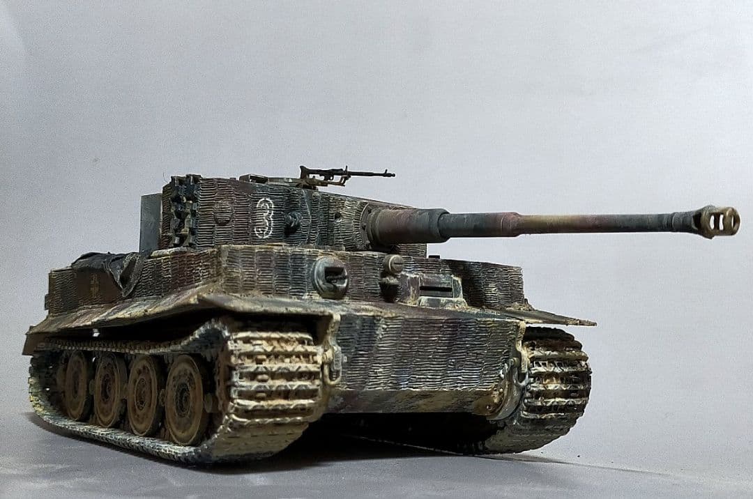 戦車模型の製作代行ページ タミヤ キングタイガー1/35 - メルカリ