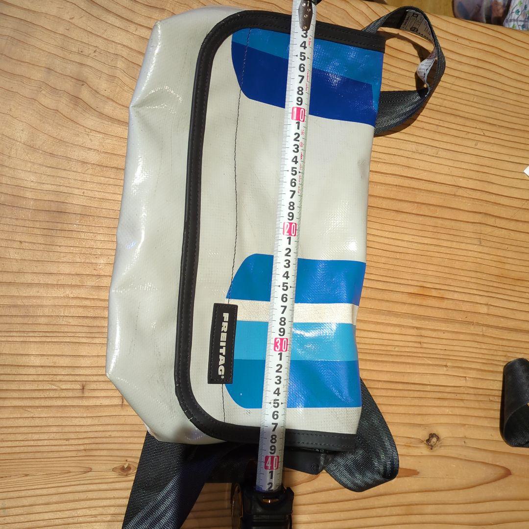 FREITAG メッセンジャーバッグ ホワイト/ブルー