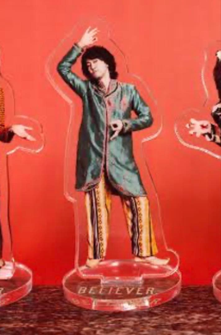 THE YELLOW MONKEYイエローモンキー アクスタ 菊地英昭 EMMA HAPPY BIRTHDAY EMMA🎂 本日12月7日はTHE YELLOW MONKEYのギタリスト