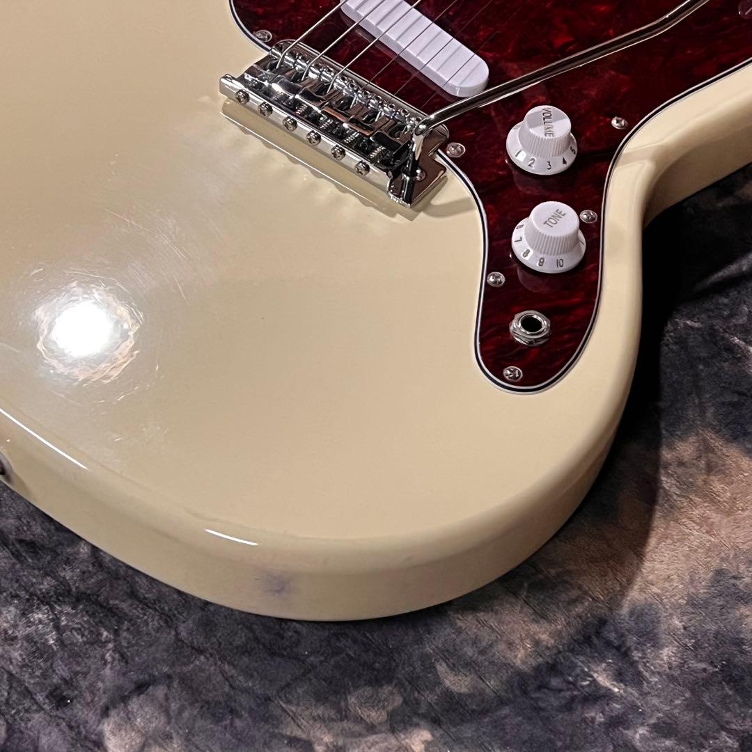 Vintage ムスタング エレキギター クリーム色 管AK - メルカリ