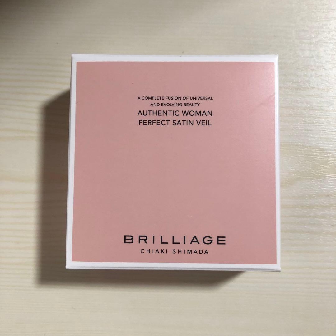 BRILLIAGE パウダリーファンデーション 20