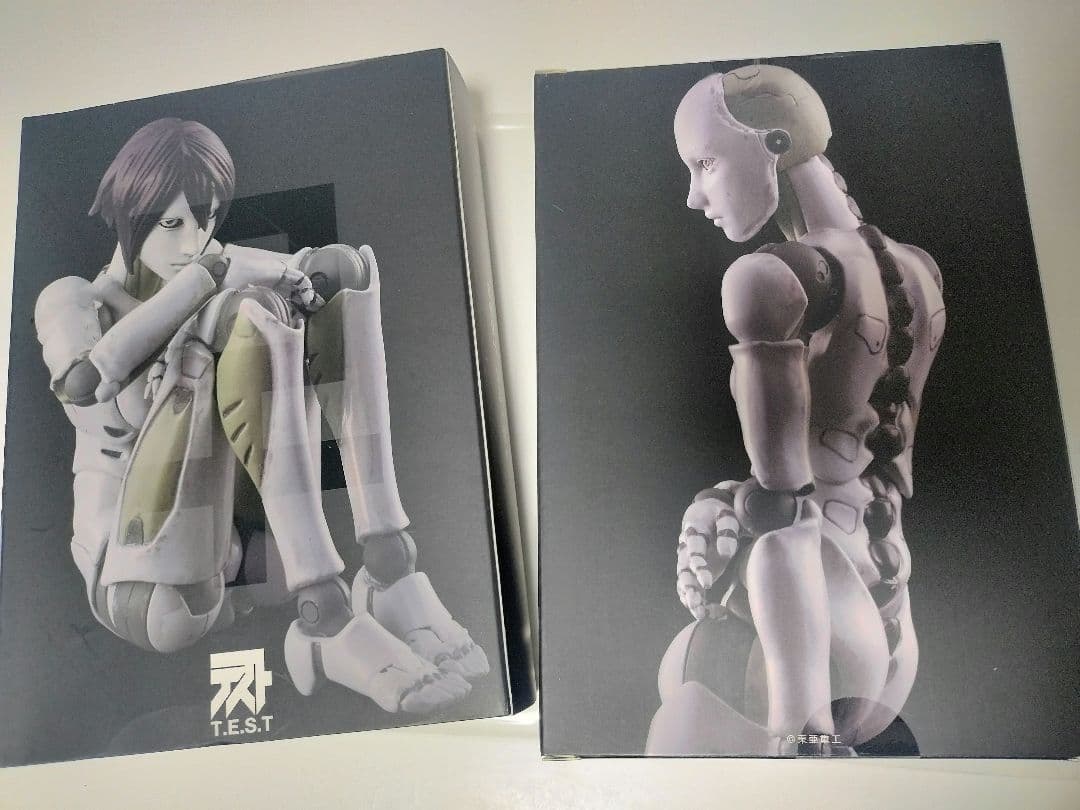 東亜重工製 合成人間♀　第（一）次生産