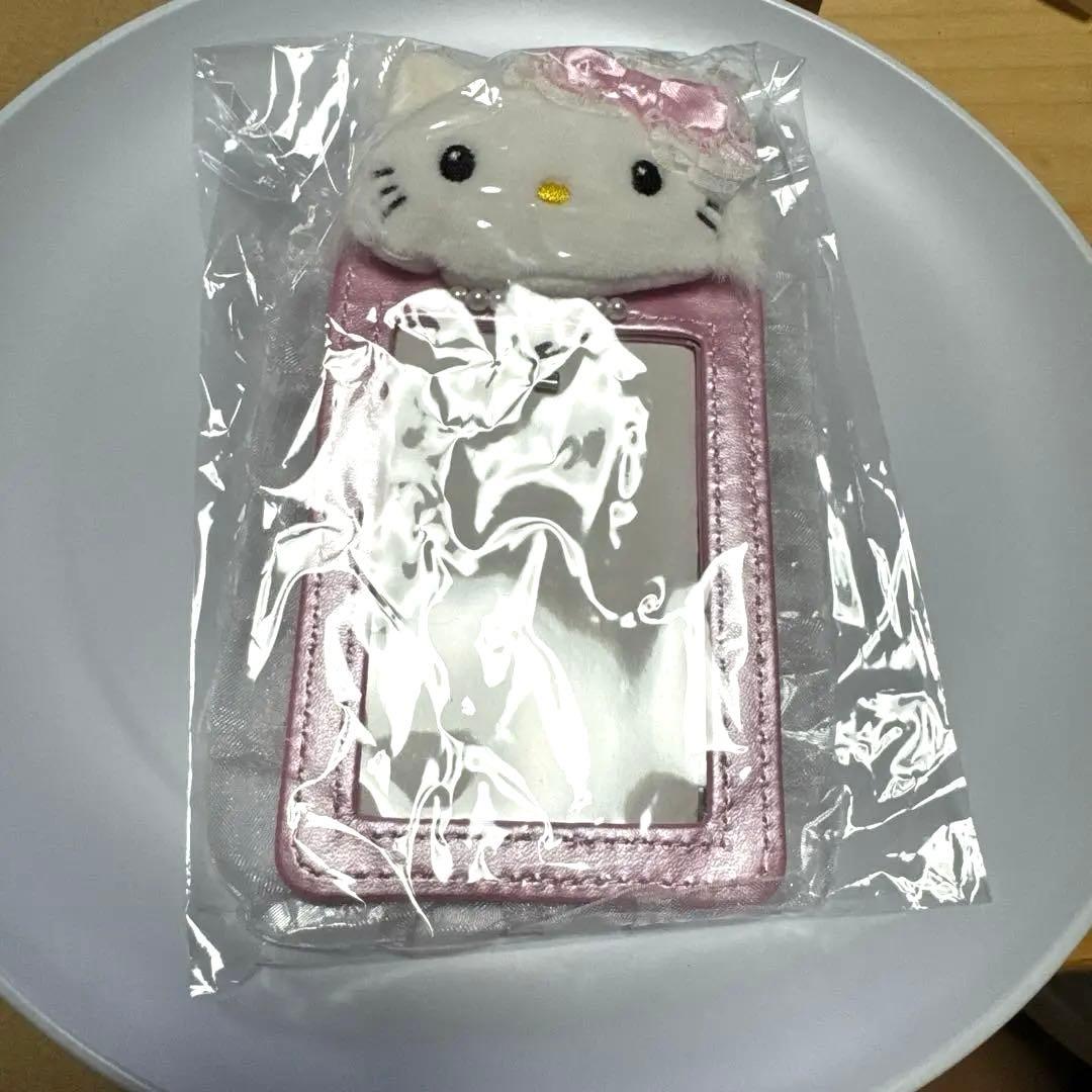 サンリオ チャーミーキティ トレカケース トレカホルダー パスケース