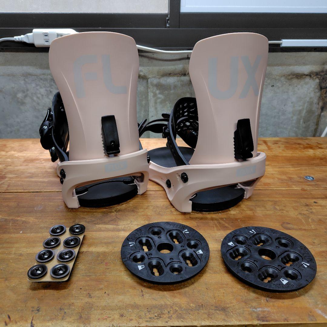 新品 FLUX フラックス EM XS 24-25 スノーボード ビンディング