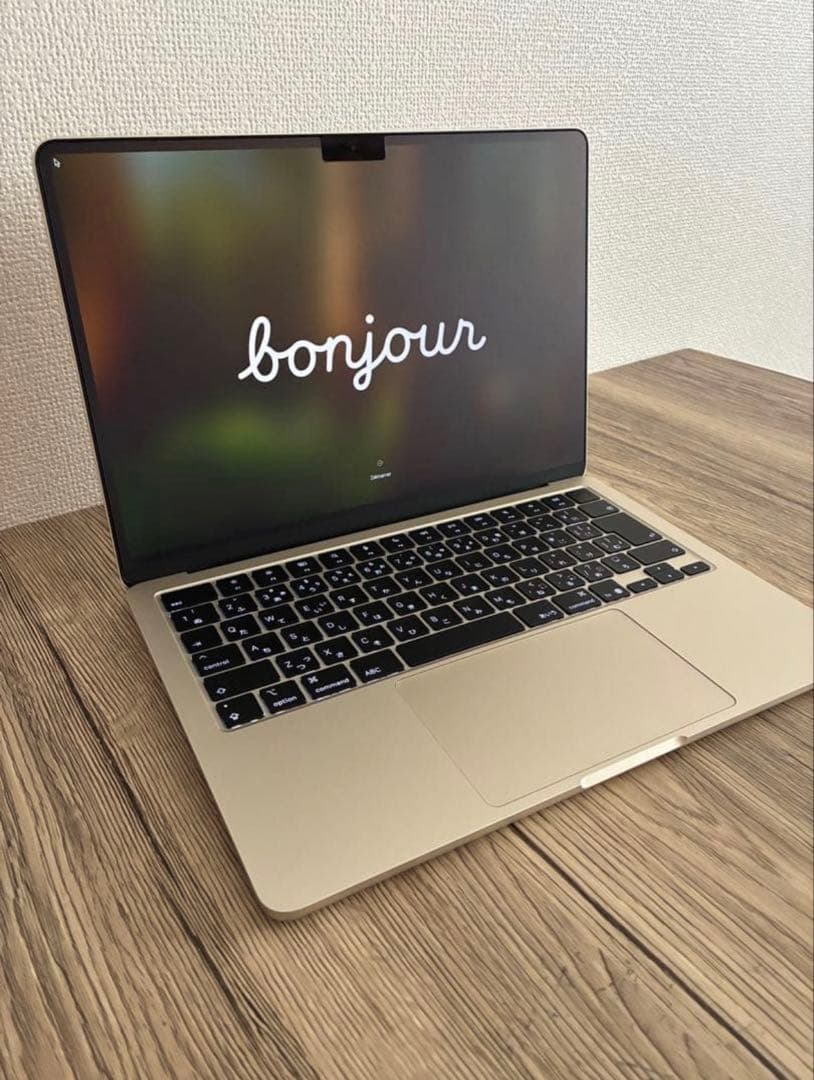 MacBook Air M4 256GB スターライト 本体