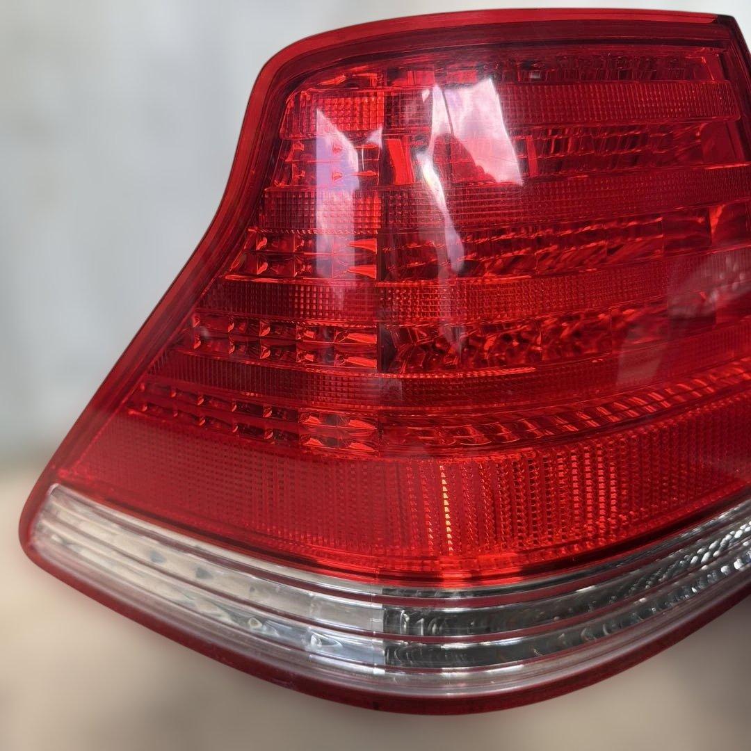 トヨタ純正 クラウン 18系 GRS182 テールランプ セット