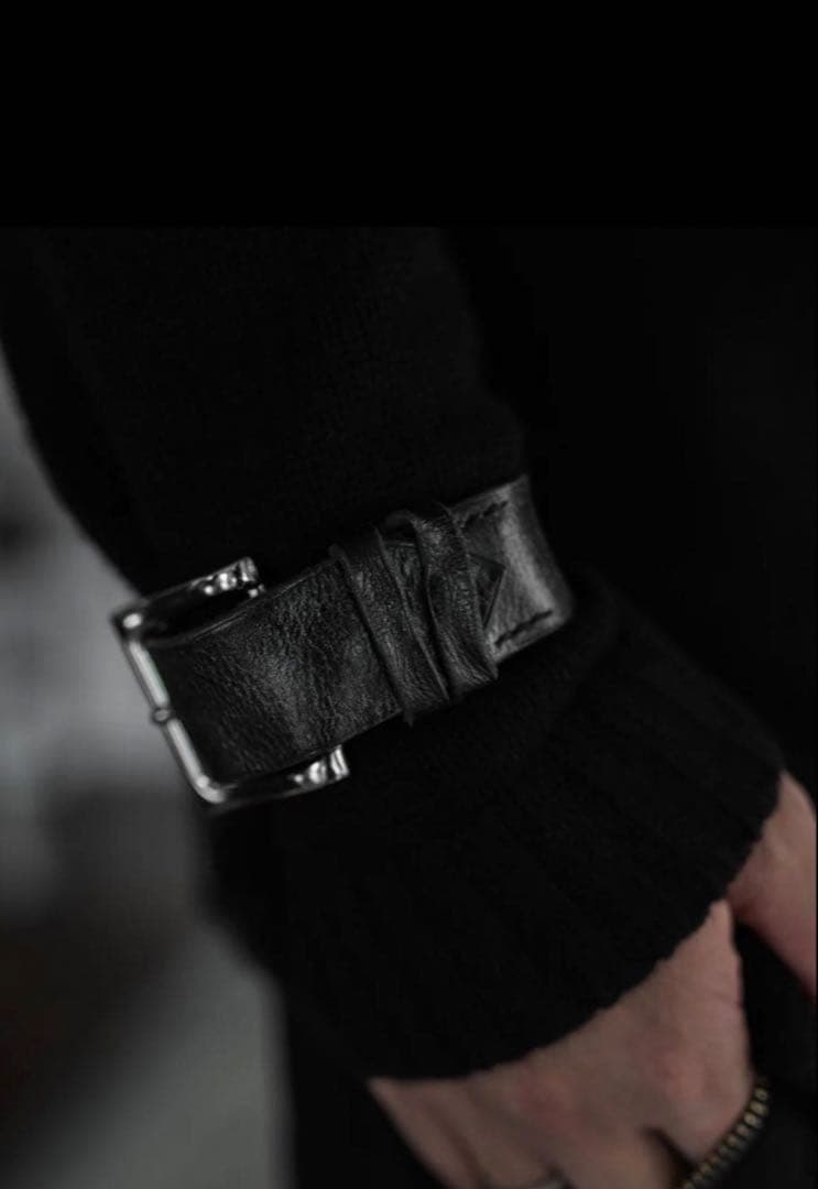 PRY シュウトSculpted Leather Buckle Bracelet