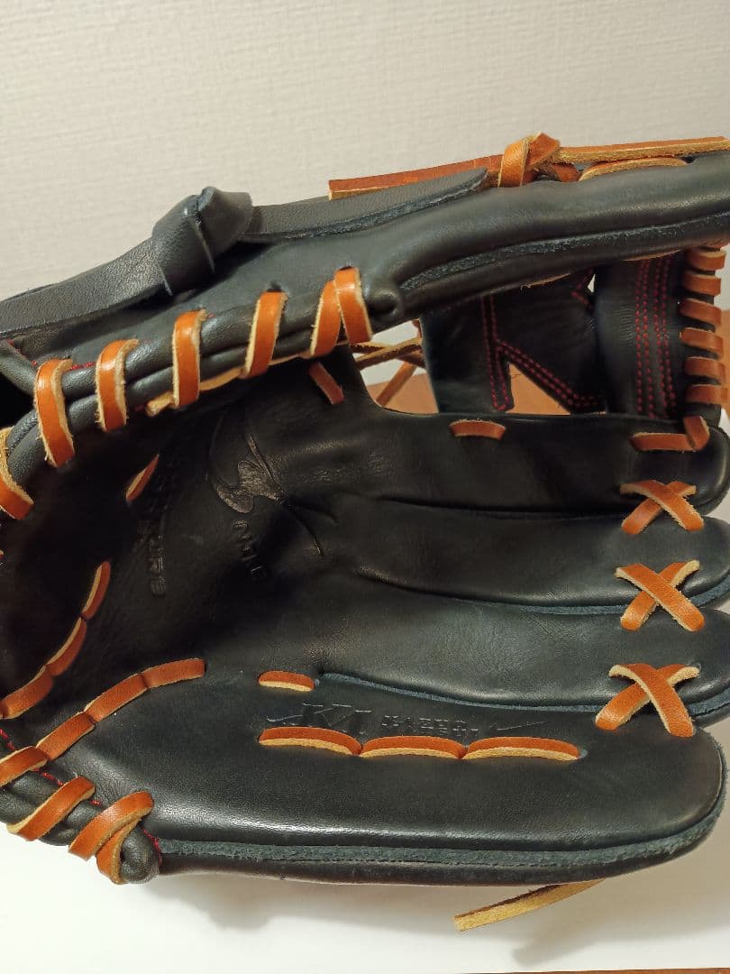 ナイキ 松井稼頭央KMシグネイチャーモデル 軟式グローブ 黒 大人用