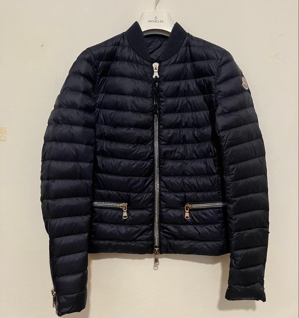 Moncler モンクレール　ライトダウンライダース風ジャケット