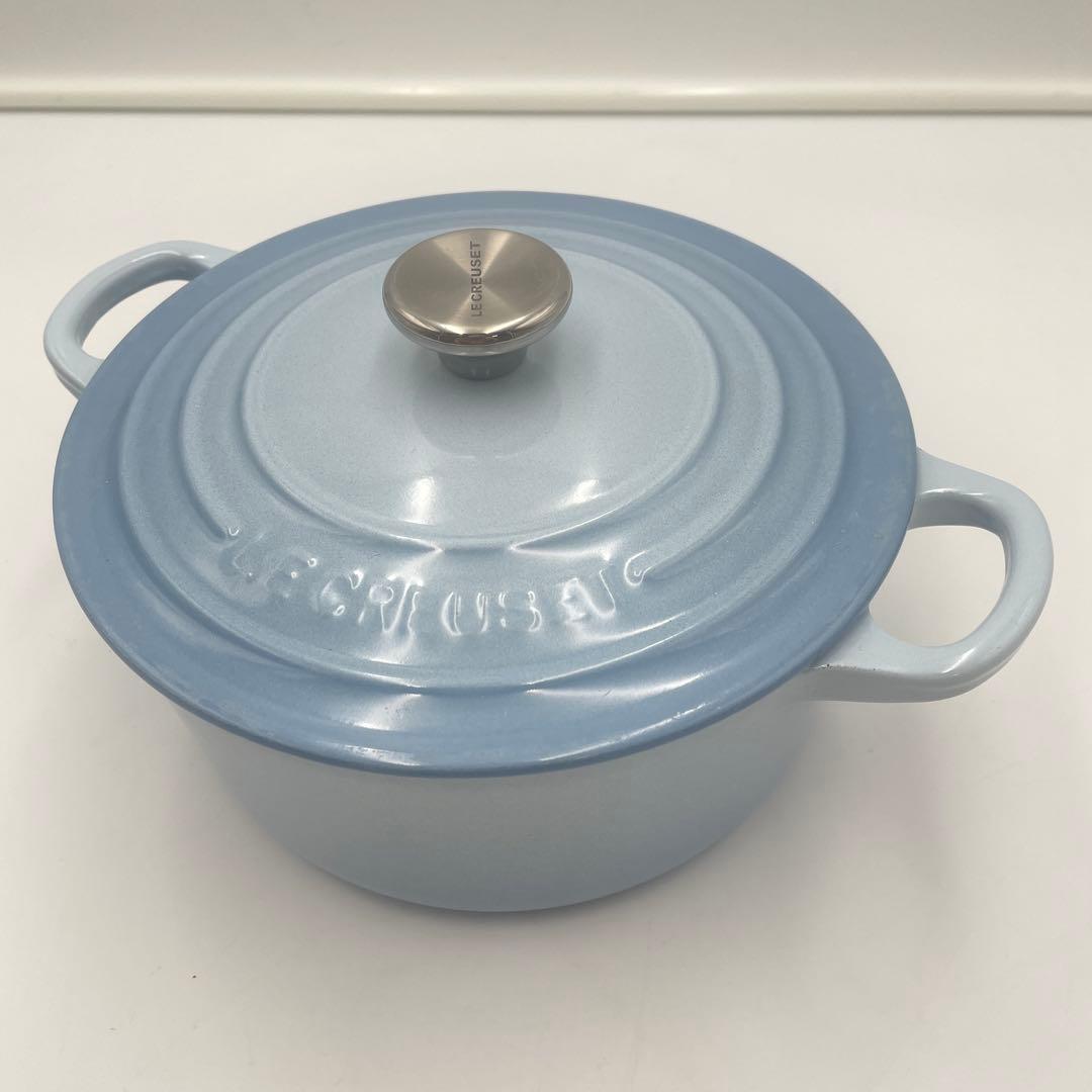 美品　ル・クルーゼ シグニチャー ココット・ロンド 18cm コースタルブルー