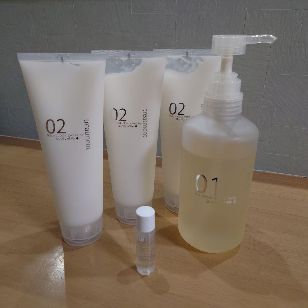 クイーンズバスルーム　ソープシャンプー　トリートメント　ヘアオイル