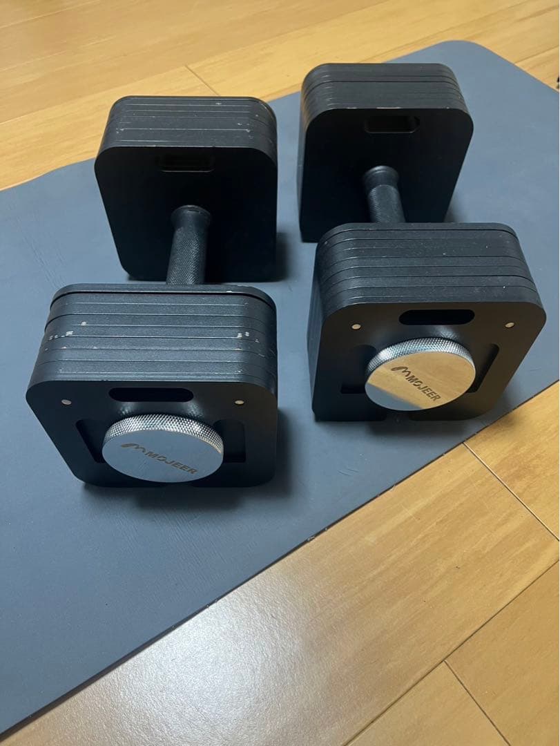 1個目 可変式ダンベル(36kg)