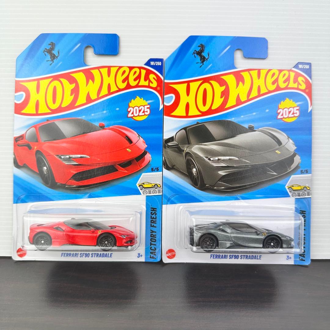 ホットウィール ミニカー 初版 フェラーリ SF90 ストラダーレ 2台