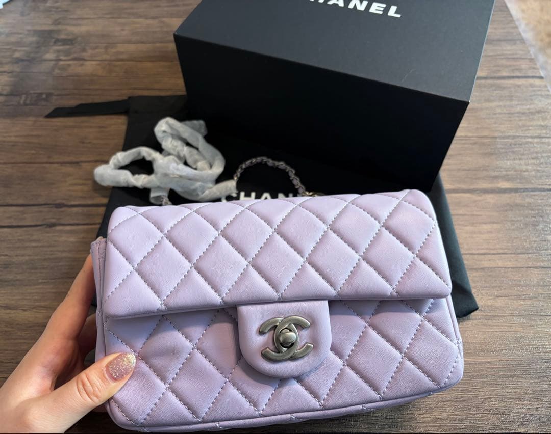 CHANEL ラベンダー キルティング ショルダーバッグ ノベルティー