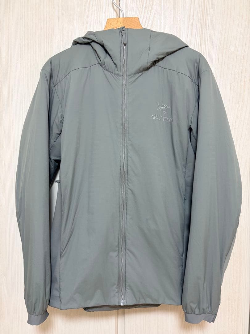 美品　ARC'TERYX　アークテリクス　ATOM LT HOODY　希少カラー Atom Hoody Men's – Feathered Friends