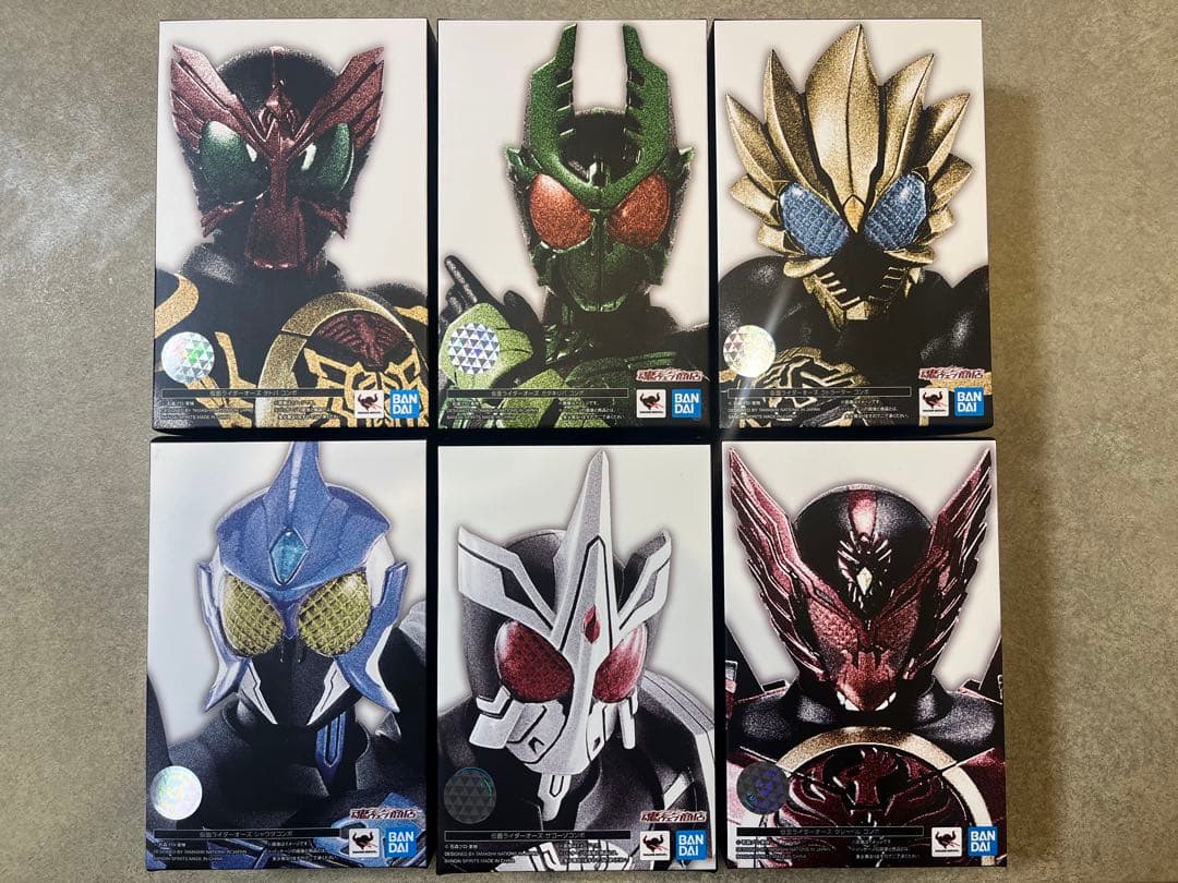 S.H.Figuarts 真骨彫 仮面ライダーオーズ 6体セット＋アクリルロゴ