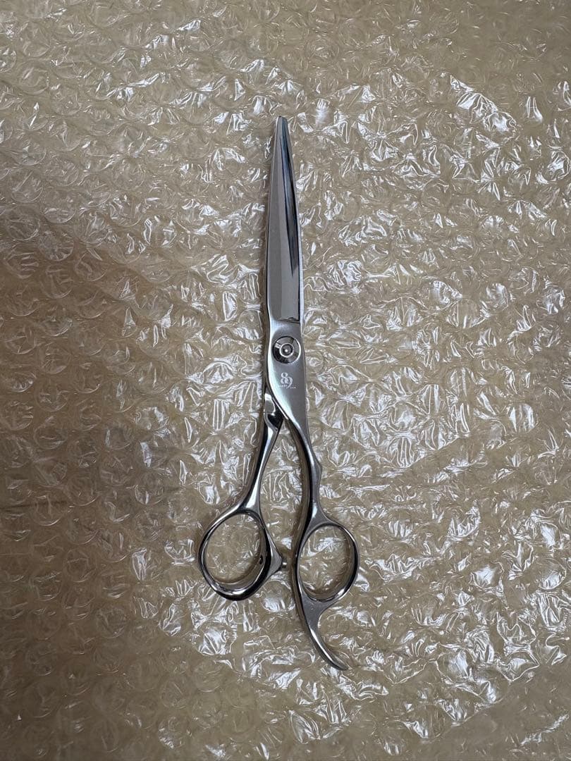 職人89君(89scissors)笹刃5.8インチベアリング SWORD African Black Wood – Mizutani Scissors